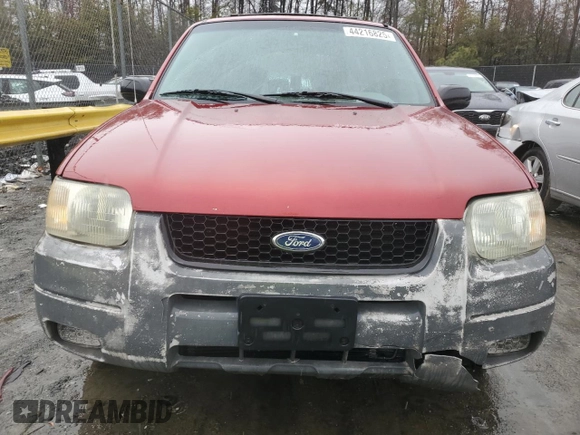 2001 Ford Escape XLS with VIN 1FMYU02181KA64401, listed as a Copart auction lot 44216825 with 196,408 mi miles and Salvage Title. Bid and sale history available at carsss.com. Image 5.