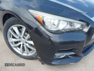 2015 Infiniti Q50 Premium with VIN JN1BV7AP1FM342558, listed as a IAAI auction lot 41975803 with 140,603 mi miles. Bid and sale history available at carsss.com. Image 17.
