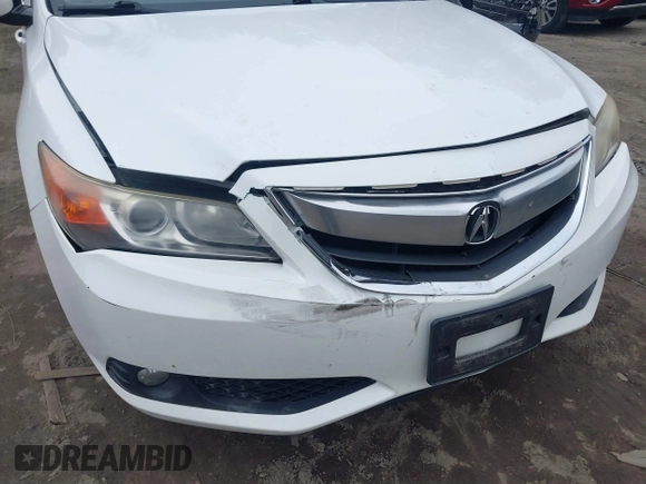 2013 Acura ILX Premium Pkg with VIN 19VDE1F58DE021616, listed as a IAAI auction lot 41840608 with 87,220 mi miles. Bid and sale history available at carsss.com. Image 6.