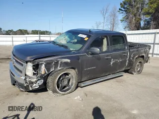 2010 Chevrolet Silverado 1500 LS with VIN 3GCRKREA8AG197648, listed as a Copart auction lot 44504225 with 403,810 mi miles and Salvage Title. Bid and sale history available at carsss.com. Image 1.