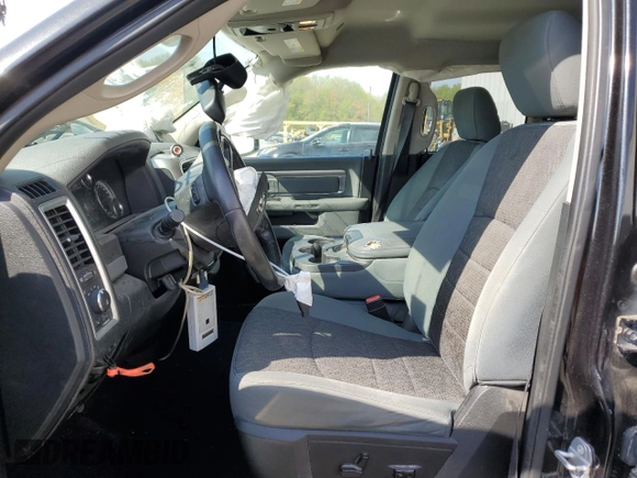 2017 Ram 1500 SLT z VIN 1C6RR7GT6HS548906, wystawiony jako Copart lot #54213105 z przebiegiem 107 352 mil mil oraz Szkoda całkowita • Salvage title. Historia ofert i sprzedaży dostępna na DreamBid. Obrazek 7.