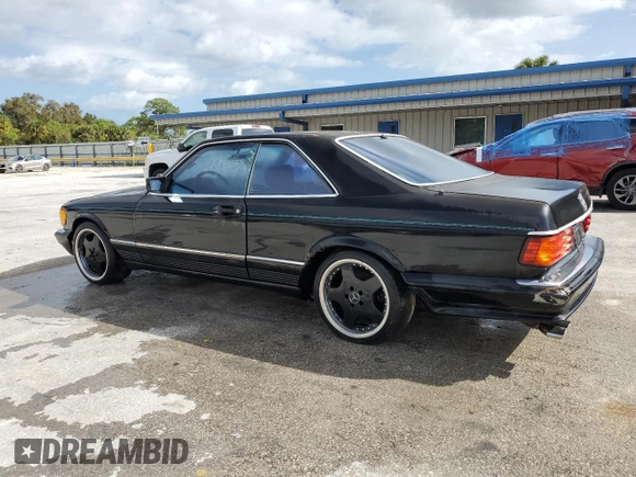 1982 MERCEDES-BENZ 380-CLASS SEC z VIN WDBCA43A1CB001087, wystawiony jako Copart lot #80049454 z przebiegiem 62 785 mil mil oraz Czysty tytuł • Clean title. Historia ofert i sprzedaży dostępna na DreamBid. Obrazek 2.