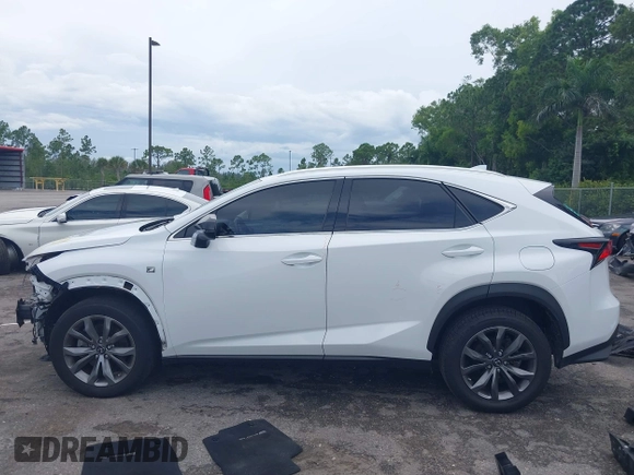 2020 Lexus NX 300 F Sport z VIN JTJJARBZ1L5011174, wystawiony jako IAAI lot #39919734 z przebiegiem 78 808 mil mil oraz . Historia ofert i sprzedaży dostępna na DreamBid. Obrazek 15.