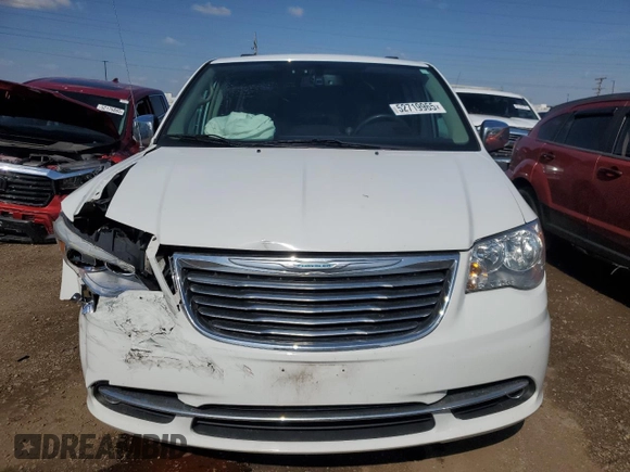 2015 Chrysler Town & Country Touring L z VIN 2C4RC1CG9FR610961, wystawiony jako Copart lot #52719965 z przebiegiem 150 148 mil mil oraz Szkoda całkowita • Salvage title. Historia ofert i sprzedaży dostępna na DreamBid. Obrazek 5.