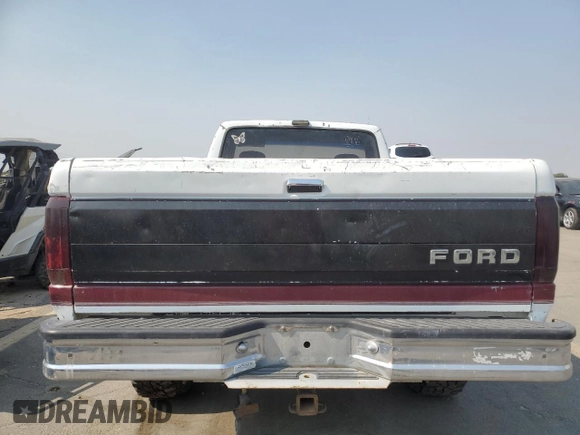 1992 Ford F-150 with VIN 1FTEF14HXNPA24587, listed as a Copart auction lot 70803324 with 0 mi miles and Salvage Title. Bid and sale history available at carsss.com. Image 10.