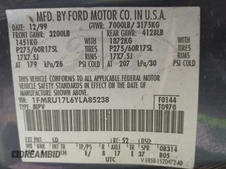 2000 Ford Expedition Eddie Bauer with VIN 1FMRU17L6YLA85238, listed as a IAAI auction lot 42629535 with Not provided miles and . Bid and sale history available at DreamBid. Image 9.