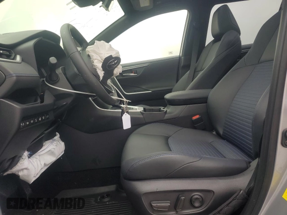 2024 Toyota RAV4 Hybrid XSE with VIN JTME6RFV0RD569013, listed as a Copart auction lot 57239165 with 5,187 mi miles and Salvage title. Bid and sale history available at DreamBid. Image 7.