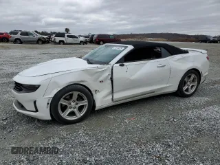 2019 Chevrolet Camaro 1LT z VIN 1G1FB3DS0K0121544, wystawiony jako Copart lot #41614425 z przebiegiem 94 018 mil mil oraz Szkoda całkowita • Salvage title. Historia ofert i sprzedaży dostępna na DreamBid. Obrazek 1.