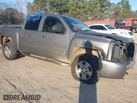 2008 Chevrolet Silverado 1500 1LT with VIN 3GCEC13068G263809, listed as a IAAI auction lot 41251500 with 108,327 mi miles and . Bid and sale history available at DreamBid. Image 1.
