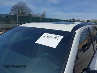 2019 Toyota Highlander SE with VIN 5TDJZRFH0KS620178, listed as a IAAI auction lot 41829974 with 73,701 mi miles. Bid and sale history available at carsss.com. Image 17.