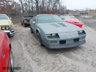 1985 Chevrolet Camaro Z28 Sport with VIN 1G1FP87HXFL442512, listed as a IAAI auction lot 41387610 with 136,000 mi miles. Bid and sale history available at carsss.com. Image 1.
