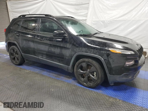 2017 Jeep Cherokee Sport z VIN 1C4PJLASXHW577141, wystawiony jako Copart lot #42171405 z przebiegiem 150 144 mil mil oraz Czysty tytuł • Clean title. Historia ofert i sprzedaży dostępna na DreamBid. Obrazek 4.