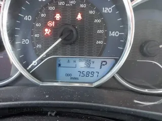 2016 Toyota Corolla L z VIN 2T1BURHE2GC731823, wystawiony jako IAAI lot #42250747 z przebiegiem 75 897 mil mil oraz . Historia ofert i sprzedaży dostępna na DreamBid. Obrazek 7.