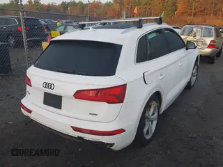 2020 Audi Q5 Premium Plus with VIN WA1BNAFY7L2012758, listed as a IAAI auction lot 40736399 with 1 mi miles. Bid and sale history available at carsss.com. Image 4.