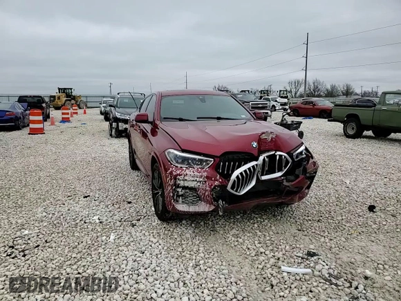 2021 BMW X6 sDrive40i z VIN 5UXCY4C01M9G08122, wystawiony jako Copart lot #44947865 z przebiegiem 90 011 mil mil oraz Szkody całkowita. Historia ofert i sprzedaży dostępna na DreamBid. Obrazek 11.