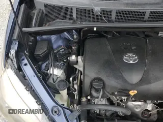 2019 Toyota Sienna SE with VIN 5TDXZ3DC5KS004779, listed as a Copart auction lot 81055495 with 107,468 mi miles and Salvage title. Bid and sale history available at DreamBid. Image 15.