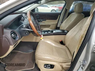 2017 Jaguar XJ with VIN SAJWJ2GDXH8W09509, listed as a Copart auction lot 47792345 with 148,052 mi miles and Clean Title. Bid and sale history available at carsss.com. Image 7.
