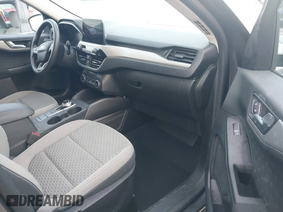 2020 Ford Escape SE с VIN 1FMCU9G62LUB56744, выставлен на аукционе IAAI как лот 41688910 с пробегом 34 999 миль миль и . История ставок и продаж доступна на DreamBid. Изображение 5.