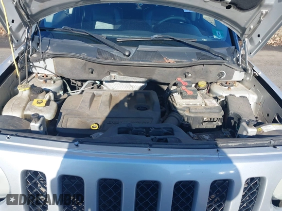 2012 Jeep Patriot Limited with VIN 1C4NJRCB4CD649916, listed as a IAAI auction lot 41732193 with 137,359 mi miles and . Bid and sale history available at carsss.com. Image 10.