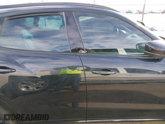 2022 Maserati Levante GT z VIN ZN661XUAXNX400339, wystawiony jako IAAI lot #41515920 z przebiegiem 48 360 mil mil oraz . Historia ofert i sprzedaży dostępna na DreamBid. Obrazek 14.