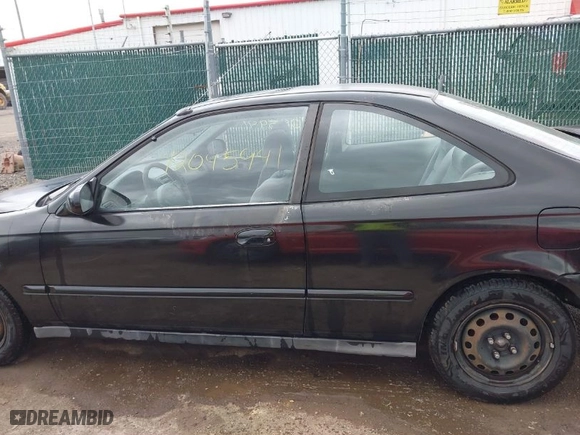 1997 Honda Civic EX with VIN 1HGEJ8242VL044722, listed as a IAAI auction lot 42045941 with 266,481 mi miles. Bid and sale history available at carsss.com. Image 14.