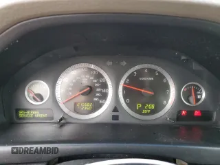 2006 Volvo S80 with VIN YV1TS592561441631, listed as a Copart auction lot 44127585 with 215,682 mi miles and Salvage title. Bid and sale history available at DreamBid. Image 9.