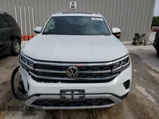 2022 Volkswagen Atlas SEL with VIN 1V2BP2CA0NC530770, listed as a Copart auction lot 55657454 with 31,121 mi miles and Salvage title. Bid and sale history available at DreamBid. Image 5.