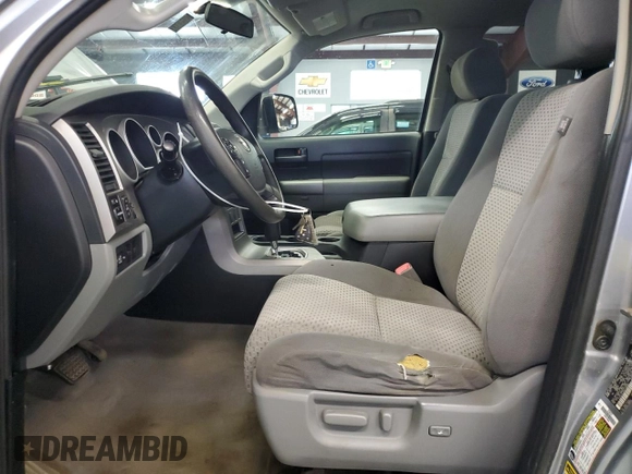 2010 Toyota Tundra 4WD Truck with VIN 5TFUY5F14AX138690, listed as a Copart auction lot 70699574 with 207,326 mi miles and Clean Title. Bid and sale history available at carsss.com. Image 7.