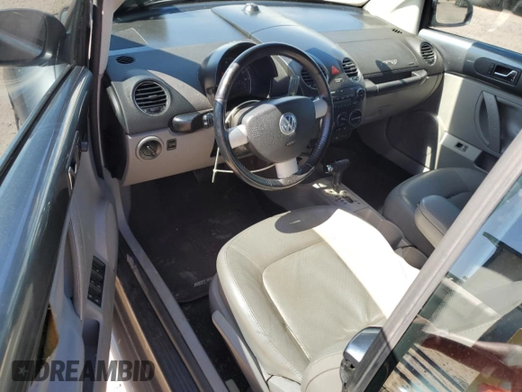 2006 Volkswagen Beetle with VIN 3VWSG31Y06M333795, listed as a Copart auction lot 70720904 with 172,430 mi miles and Salvage title. Bid and sale history available at DreamBid. Image 8.