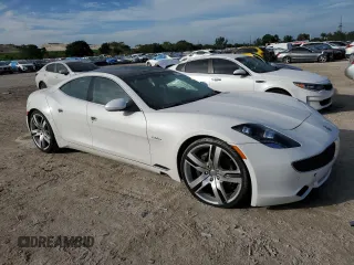 2012 Fisker Karma EcoSport z VIN YH4K14AA7CA001221, wystawiony jako Copart lot #39737594 z przebiegiem 41 671 mil mil oraz Szkody całkowita. Historia ofert i sprzedaży dostępna na DreamBid. Obrazek 4.
