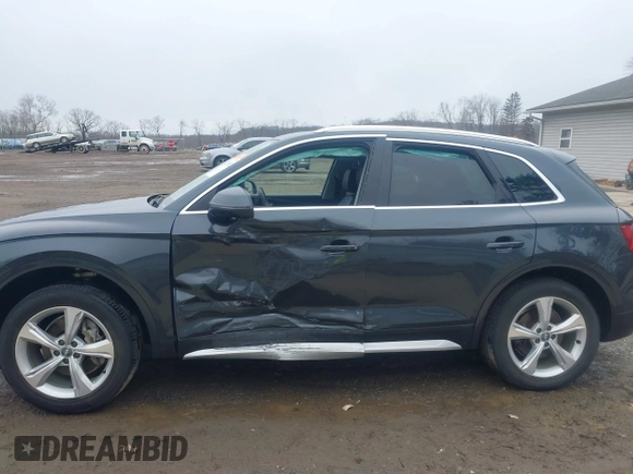 2020 Audi Q5 Premium Plus with VIN WA1BNAFY5L2010054, listed as a IAAI auction lot 41738526 with 83,152 mi miles. Bid and sale history available at carsss.com. Image 14.