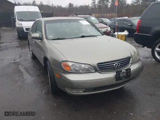 2002 Infiniti I35 Luxury with VIN JNKDA31A32T018726, listed as a IAAI auction lot 41784774 with 139,008 mi miles. Bid and sale history available at carsss.com. Image 1.
