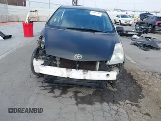 2007 Toyota Prius with VIN JTDKB20U977660315, listed as a IAAI auction lot 42097560 with 158,187 mi miles. Bid and sale history available at carsss.com. Image 6.