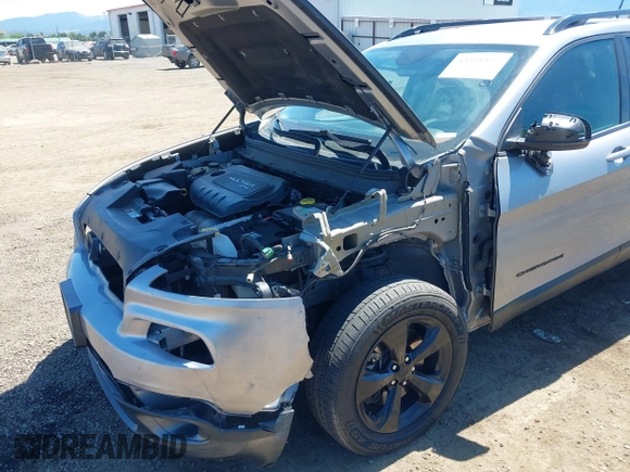 2016 Jeep Cherokee Latitude with VIN 1C4PJMCB3GW191226, listed as a IAAI auction lot 42395834 with 126,317 mi miles and . Bid and sale history available at DreamBid. Image 6.