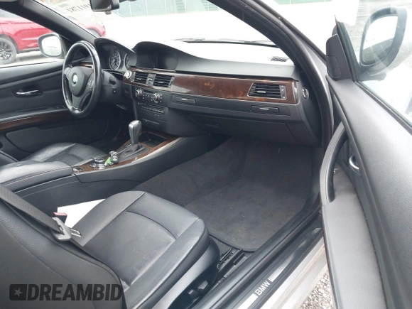 2011 BMW 3 Series 335i with VIN WBADX7C52BE581856, listed as a IAAI auction lot 41911781 with 130,606 mi miles and . Bid and sale history available at DreamBid. Image 5.