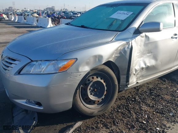 2007 Toyota Camry CE with VIN 4T1BE46K07U089125, listed as a IAAI auction lot 41622654 with 188,300 mi miles. Bid and sale history available at carsss.com. Image 6.