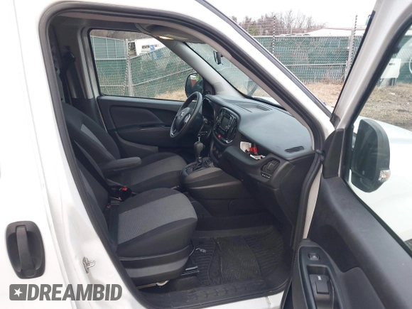 2019 Ram ProMaster City Wagon with VIN ZFBHRFAB7K6M09224, listed as a IAAI auction lot 41475485 with 227,781 mi miles. Bid and sale history available at carsss.com. Image 5.