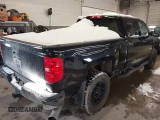 2019 Chevrolet Silverado 2500HD LTZ with VIN 1GC1KTEY6KF267304, listed as a IAAI auction lot 41394062 with 108,179 mi miles. Bid and sale history available at carsss.com. Image 4.