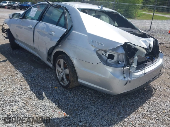 2011 Mercedes-Benz E 350 Luxury with VIN WDDHF5GB4BA386656, listed as a IAAI auction lot 42272293 with Not provided miles and . Bid and sale history available at DreamBid. Image 3.
