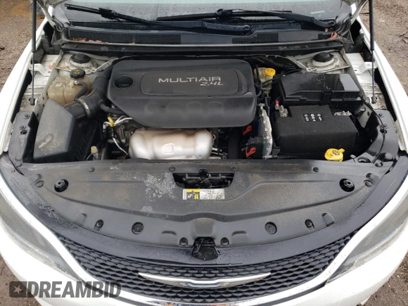 2015 Chrysler 200 Limited z VIN 1C3CCCAB6FN529958, wystawiony jako Copart lot #57939465 z przebiegiem 119 844 mil mil oraz Szkoda całkowita • Salvage title. Historia ofert i sprzedaży dostępna na DreamBid. Obrazek 11.