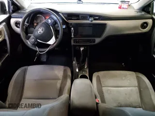 2019 Toyota Corolla L z VIN 5YFBURHEXKP940266, wystawiony jako Copart lot #47655575 z przebiegiem 119 022 mil mil oraz Szkoda całkowita • Salvage title. Historia ofert i sprzedaży dostępna na DreamBid. Obrazek 8.