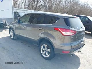 2014 Ford Escape SE with VIN 1FMCU0GX1EUB77611, listed as a IAAI auction lot 41781492 with Not Provided miles. Bid and sale history available at carsss.com. Image 3.