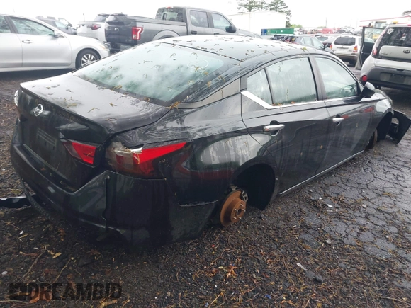 2022 Nissan Altima S z VIN 1N4BL4BV6NN370949, wystawiony jako IAAI lot #42281531 z przebiegiem 126 470 mil mil oraz . Historia ofert i sprzedaży dostępna na DreamBid. Obrazek 4.