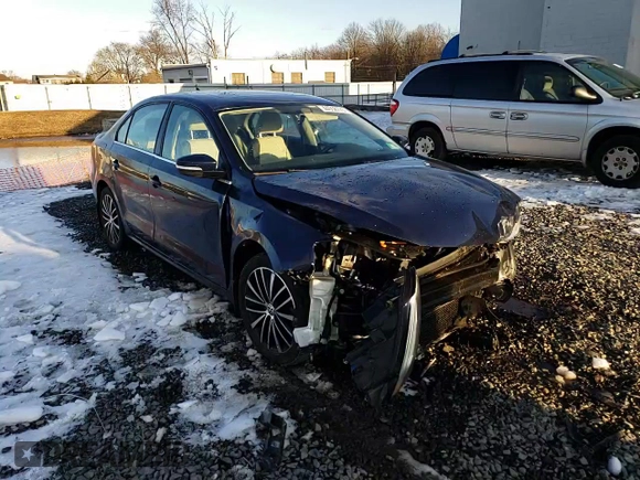 2012 Volkswagen Jetta SEL with VIN 3VWLP7AJ8CM372757, listed as a Copart auction lot 44058775 with 105,090 mi miles and Salvage title. Bid and sale history available at DreamBid. Image 14.