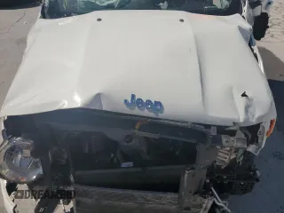 2018 Jeep Renegade Latitude z VIN ZACCJABB8JPJ55807, wystawiony jako Copart lot #56540655 z przebiegiem 101 870 mil mil oraz Szkoda całkowita • Salvage title. Historia ofert i sprzedaży dostępna na DreamBid. Obrazek 12.