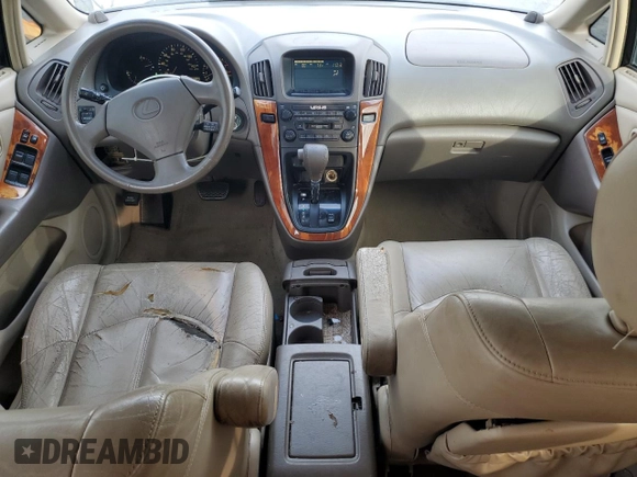 2000 Lexus RX 300 with VIN JT6GF10U9Y0077698, listed as a Copart auction lot 82256114 with 188,539 mi miles and Clean Title. Bid and sale history available at carsss.com. Image 8.