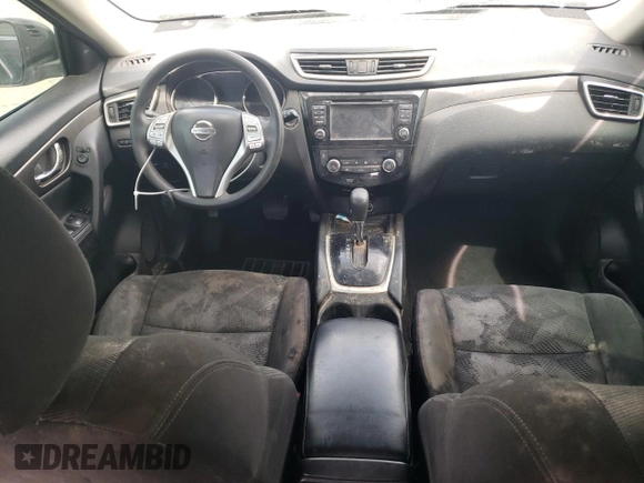 2014 Nissan Rogue S z VIN 5N1AT2MT3EC827200, wystawiony jako Copart lot #55521025 z przebiegiem Nie podano mil oraz Szkoda całkowita • Salvage title. Historia ofert i sprzedaży dostępna na DreamBid. Obrazek 8.