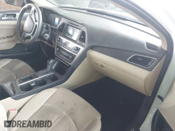2016 Hyundai Sonata Sport with VIN 5NPE34AF1GH410486, listed as a IAAI auction lot 41808094 with 71,538 mi miles and . Bid and sale history available at DreamBid. Image 5.