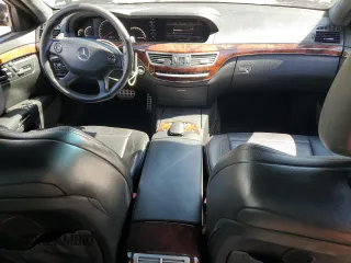 2008 Mercedes-Benz S 63 AMG z VIN WDDNG77X58A201451, wystawiony jako Copart lot #56718665 z przebiegiem 137 464 mil mil oraz Czysty tytuł • Clean title. Historia ofert i sprzedaży dostępna na DreamBid. Obrazek 8.
