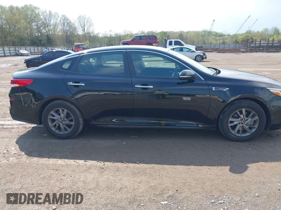 2019 Kia Optima LX with VIN 5XXGT4L3XKG349221, listed as a IAAI auction lot 41982906 with 31,251 mi miles. Bid and sale history available at carsss.com. Image 13.